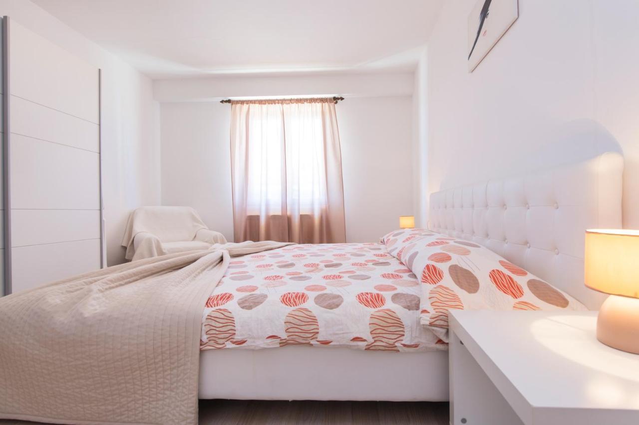 Apartmani Xenia & Desiderio Buzet Eksteriør bilde