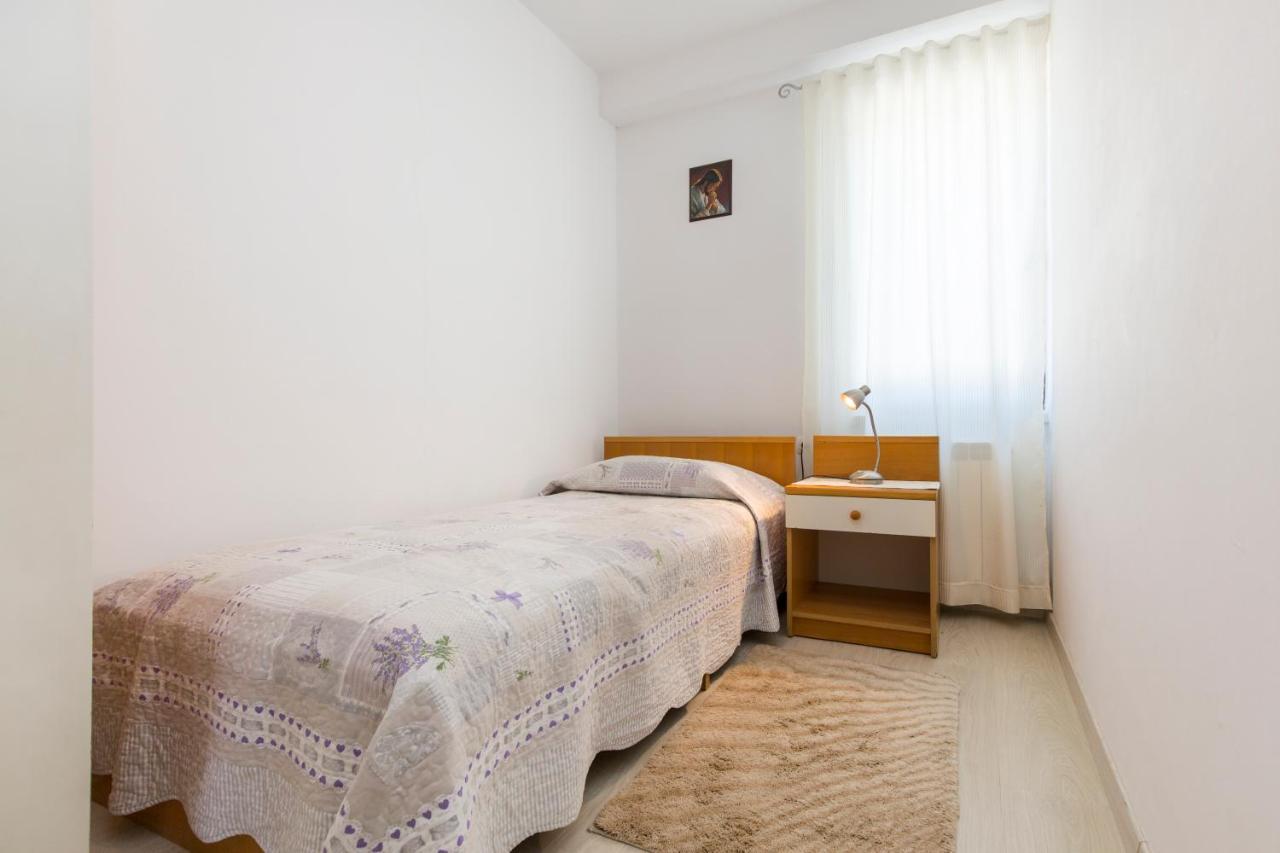 Apartmani Xenia & Desiderio Buzet Eksteriør bilde
